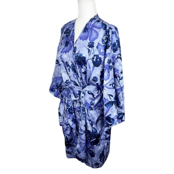 LA Intimates Robe Women Medium Blue Purple Floral Satin Belted Kimono Sleepwear - Picture 2 of 13